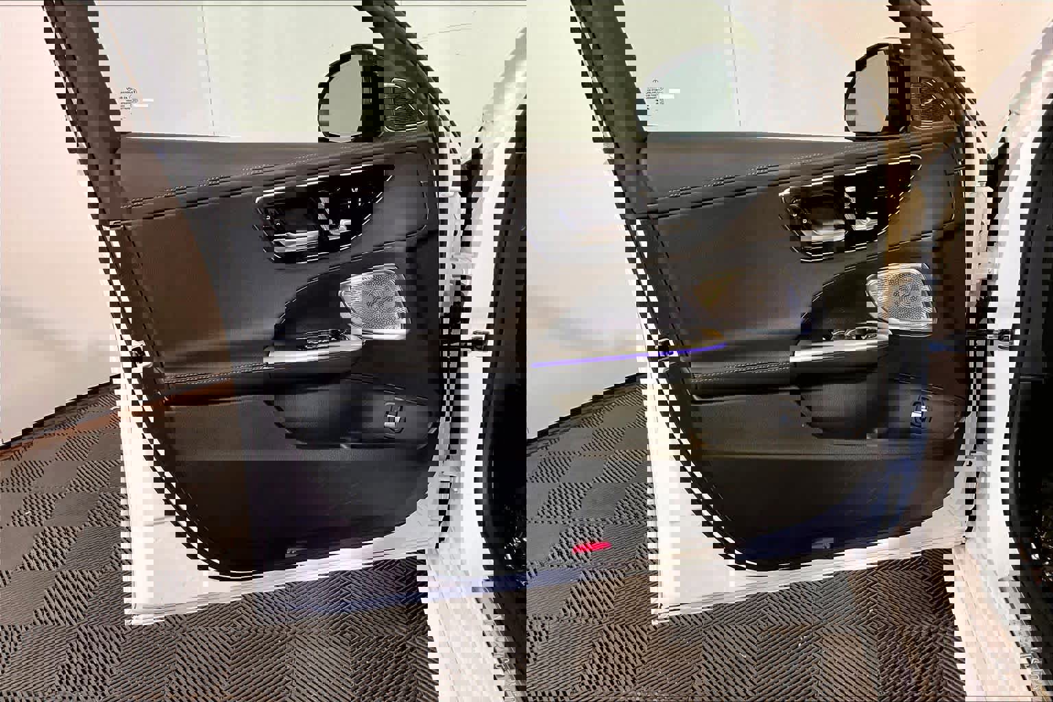 Certified 2023 Mercedes-Benz C 300 4MATIC Sedan image 22