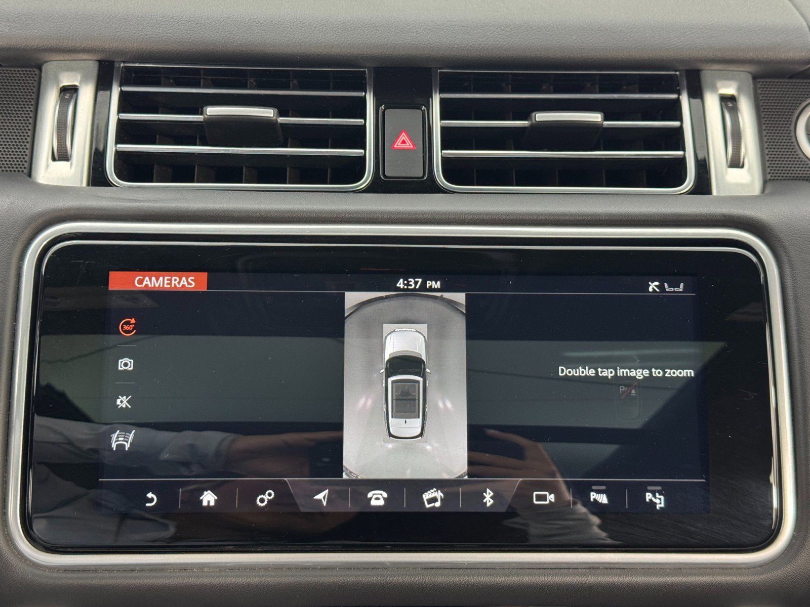 Used 2021 Land Rover Range Rover P525 Westminster Edition image 29