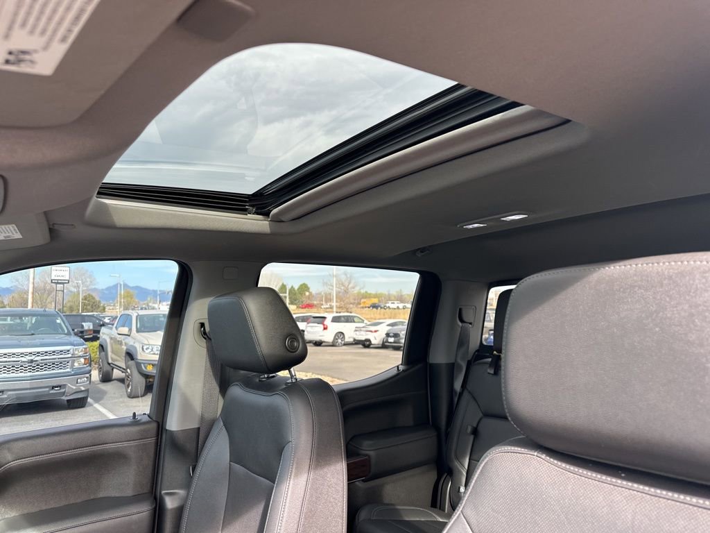 Used 2022 GMC Sierra 1500 SLT w/ SLT Premium Package image 17