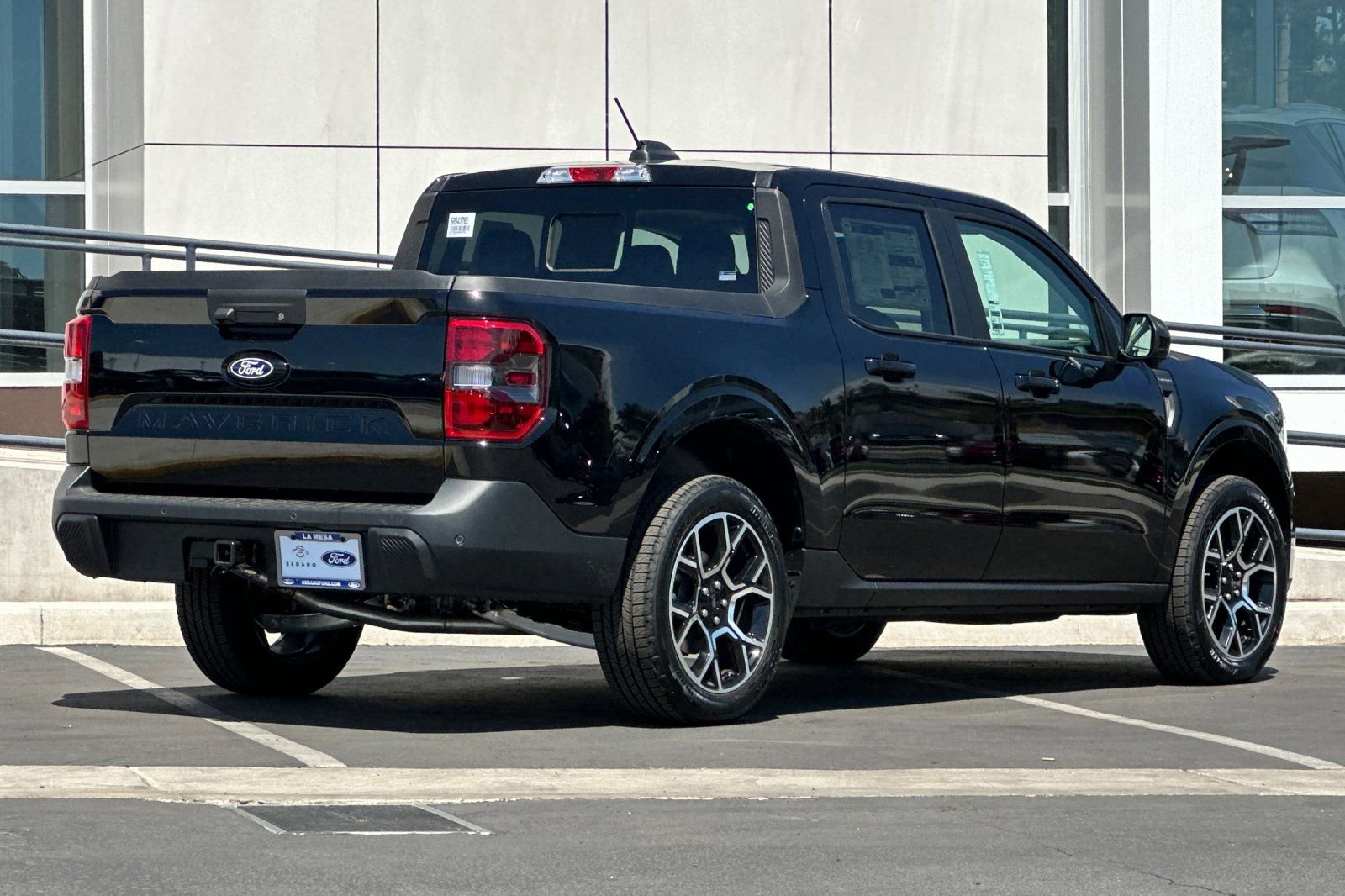 New 2025 Ford Maverick Lariat image 3