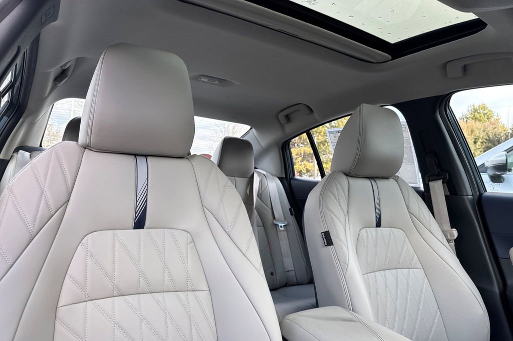 New 2026 Nissan Sentra SL w/ Floor Mat Package image 16