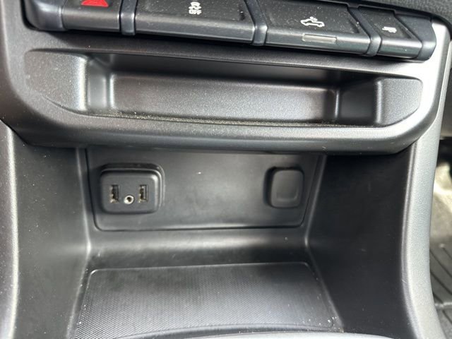 Used 2020 Chevrolet Colorado LT AWD/4WD image 31