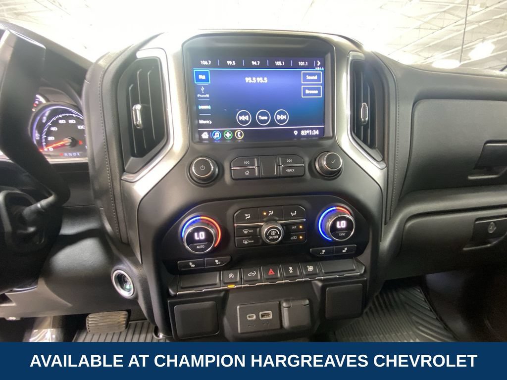 Used 2021 Chevrolet Silverado 1500 LT AWD/4WD image 17