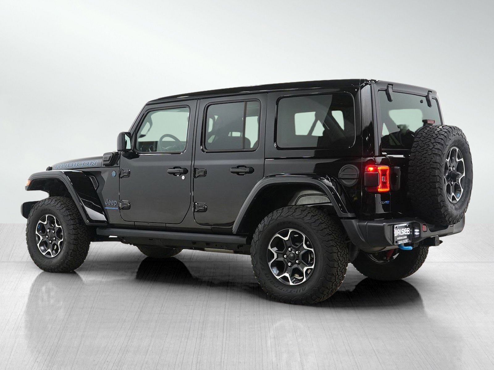 Used 2023 Jeep Wrangler Unlimited Rubicon 4xe w/ Cold Weather Group image 2