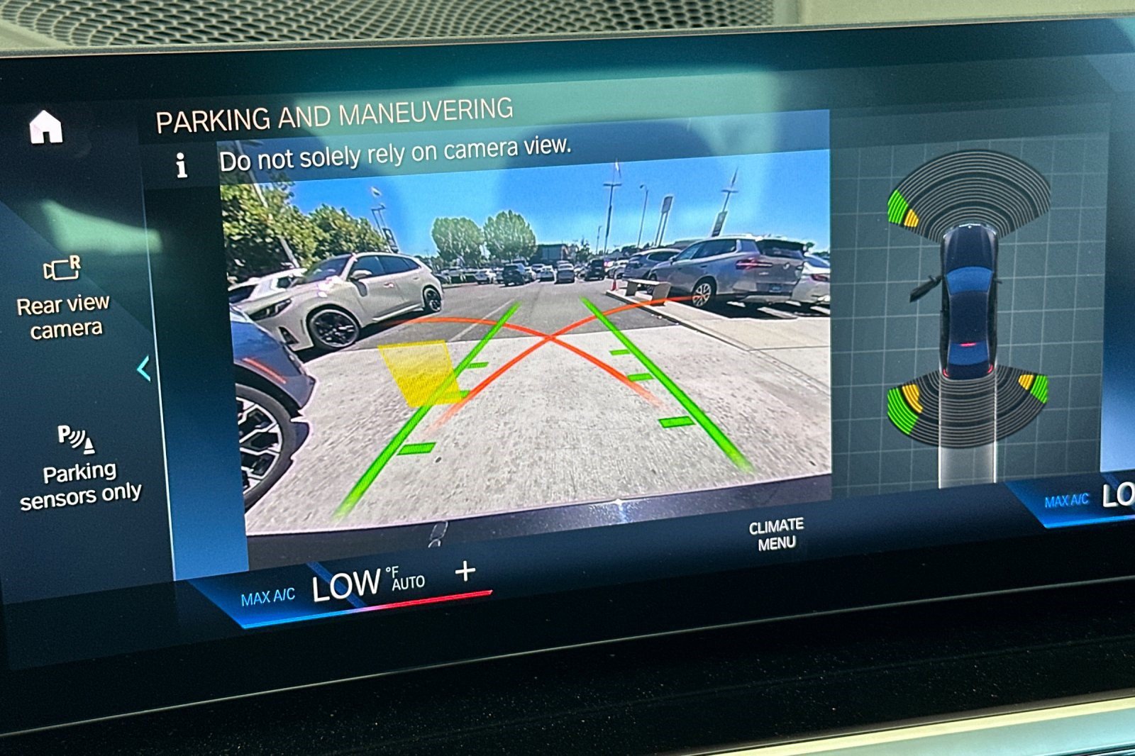 Certified 2024 BMW 330i Sedan w/ Convenience Package RWD image 20