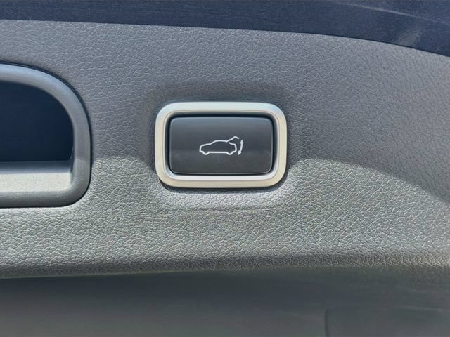 Used 2019 Kia Stinger GT2 AWD/4WD image 13