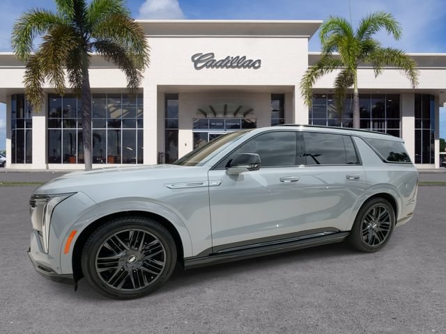 Certified 2026 Cadillac Escalade IQL Sport 1 w/ LPO, ONYX Package AWD/4WD image 7