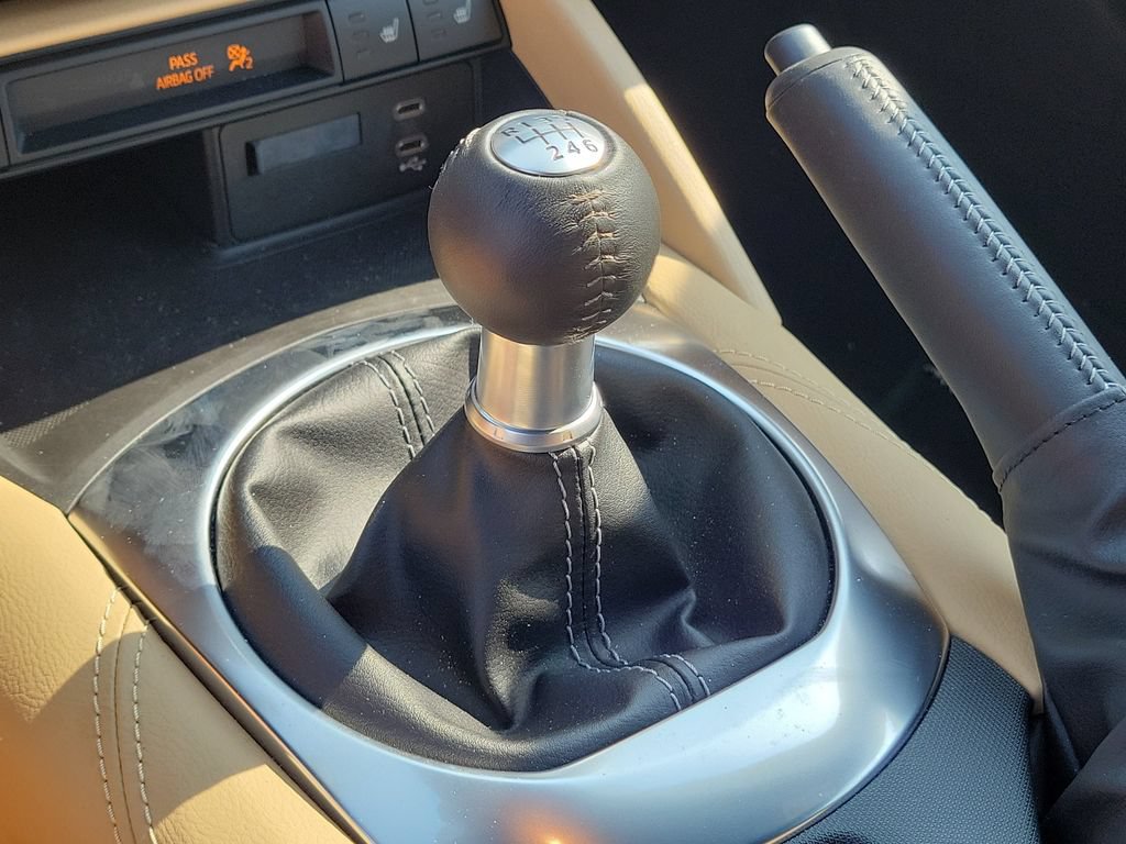 Used 2025 MAZDA MX-5 Miata Grand Touring RWD image 30