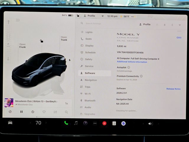 Used 2026 Tesla Model Y AWD image 30