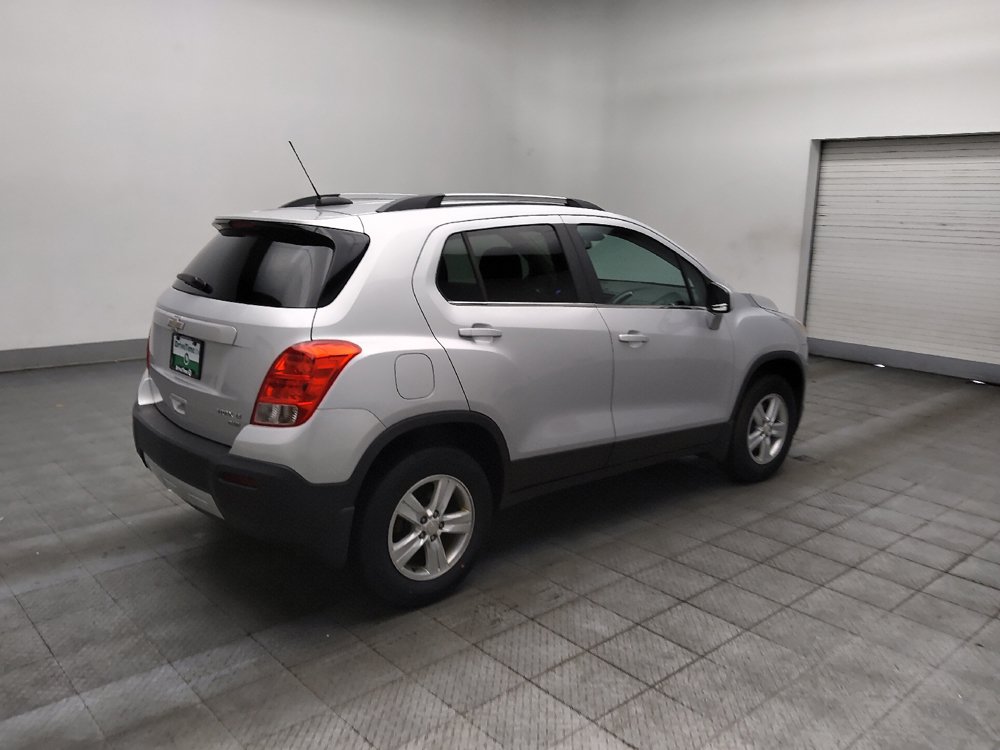 Used 2016 Chevrolet Trax LT w/ LT Sun and Sound Package AWD/4WD image 10