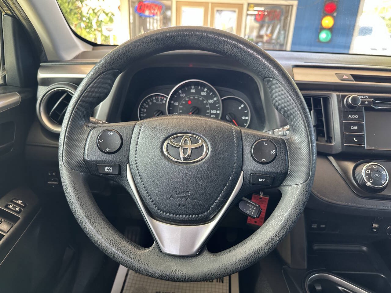 Used 2016 Toyota RAV4 LE FWD image 16
