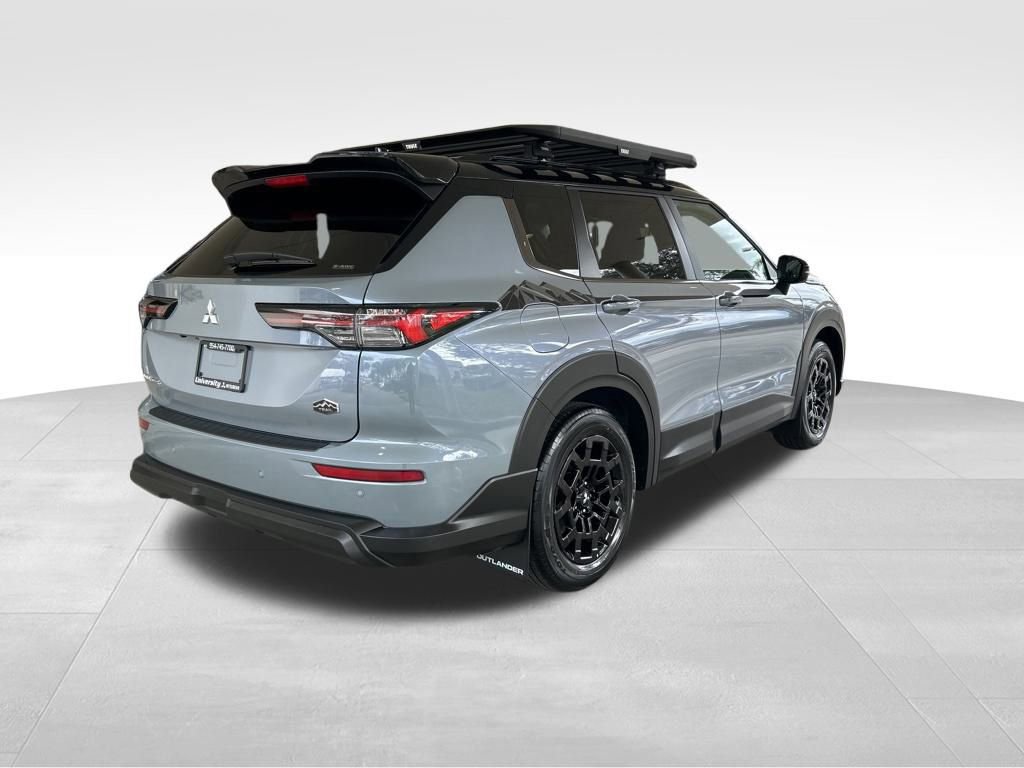 New 2026 Mitsubishi Outlander Trail Edition video 3