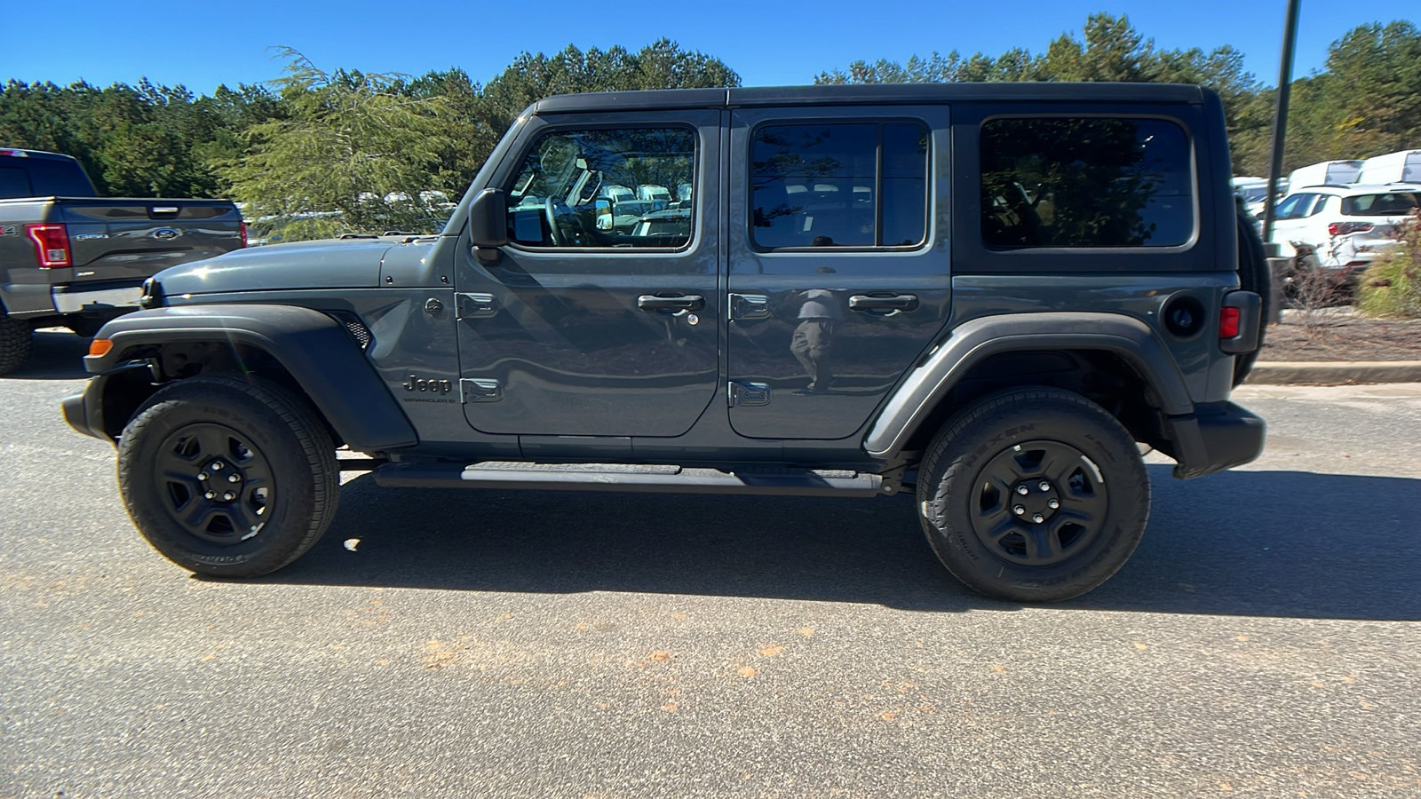 New 2026 Jeep Wrangler Sport AWD/4WD image 11