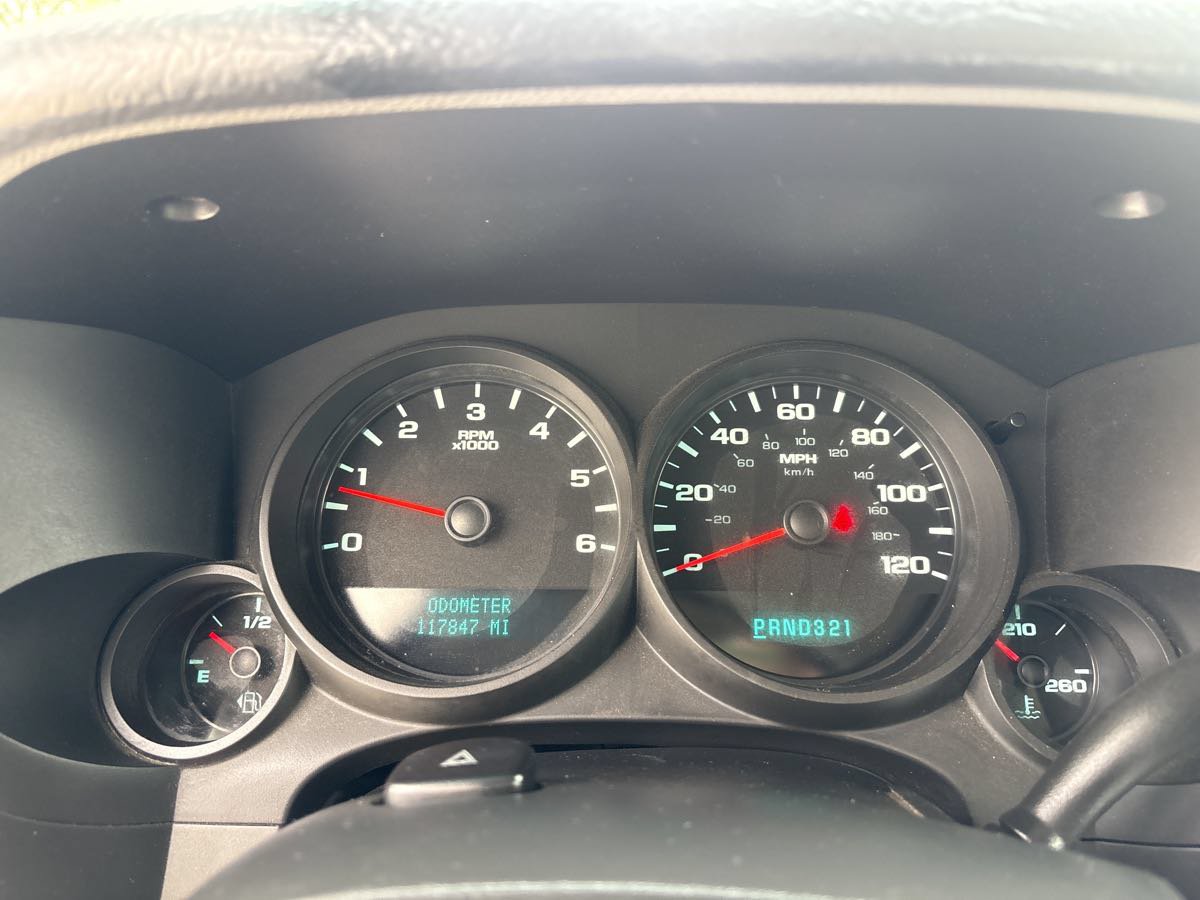Used 2011 Chevrolet Silverado 1500 W/T w/ LS Package RWD image 16