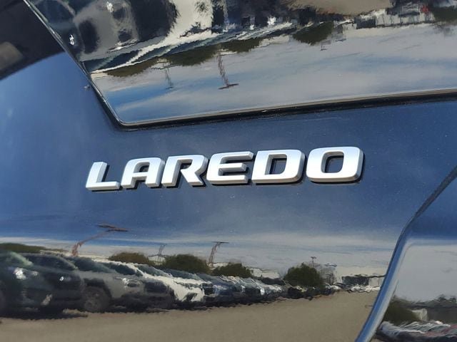 New 2026 Jeep Grand Cherokee Laredo RWD image 7