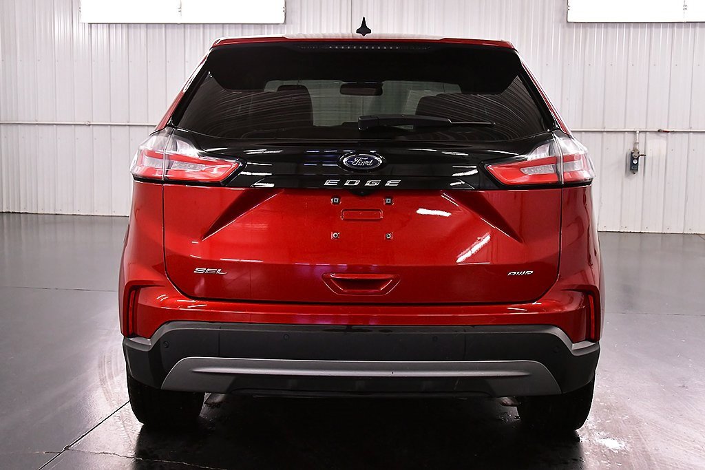 Used 2024 Ford Edge SEL w/ Convenience Package image 6