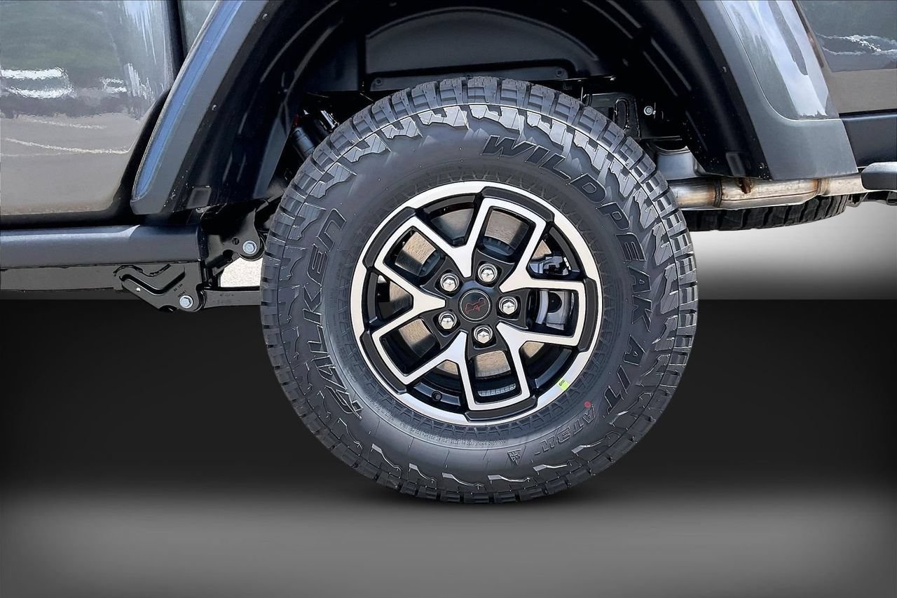 New 2026 Jeep Gladiator Rubicon AWD/4WD image 33