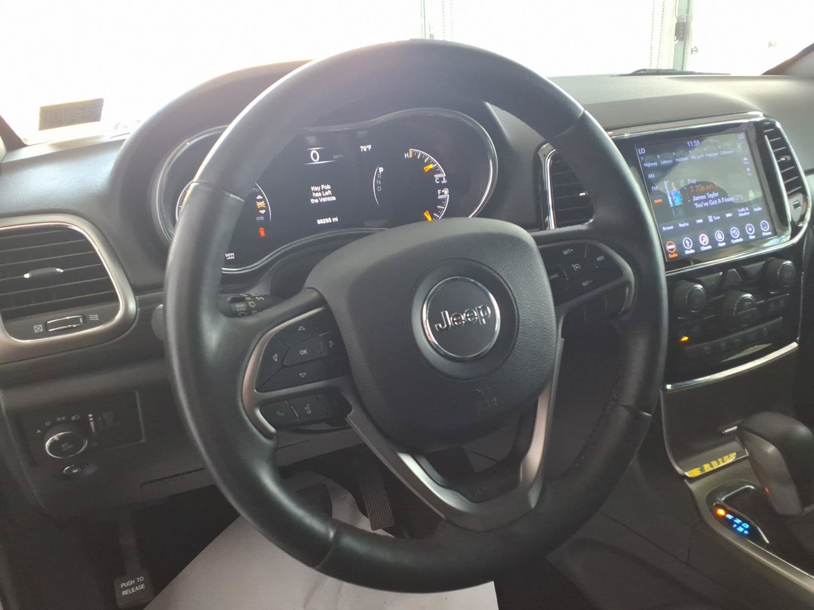 Used 2019 Jeep Grand Cherokee Altitude AWD/4WD image 10