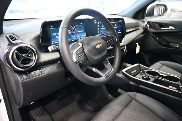 New 2026 Chevrolet Equinox LT FWD image 12