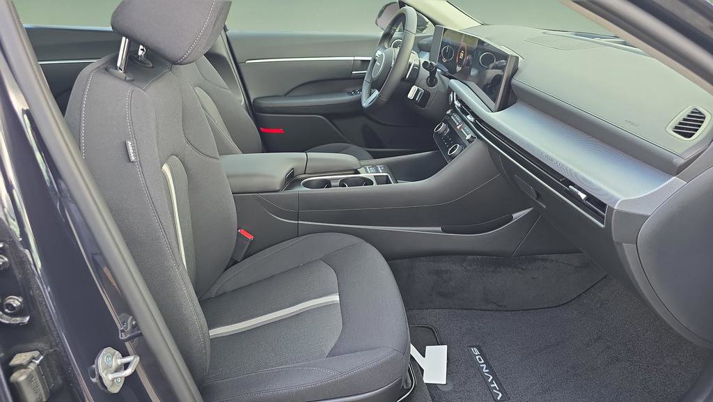 New 2026 Hyundai Sonata SEL FWD image 24