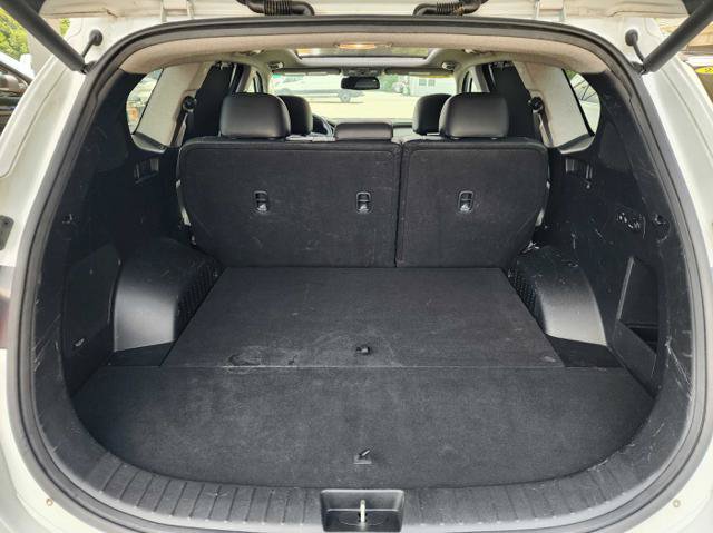 Used 2019 Hyundai Santa Fe Limited FWD image 14