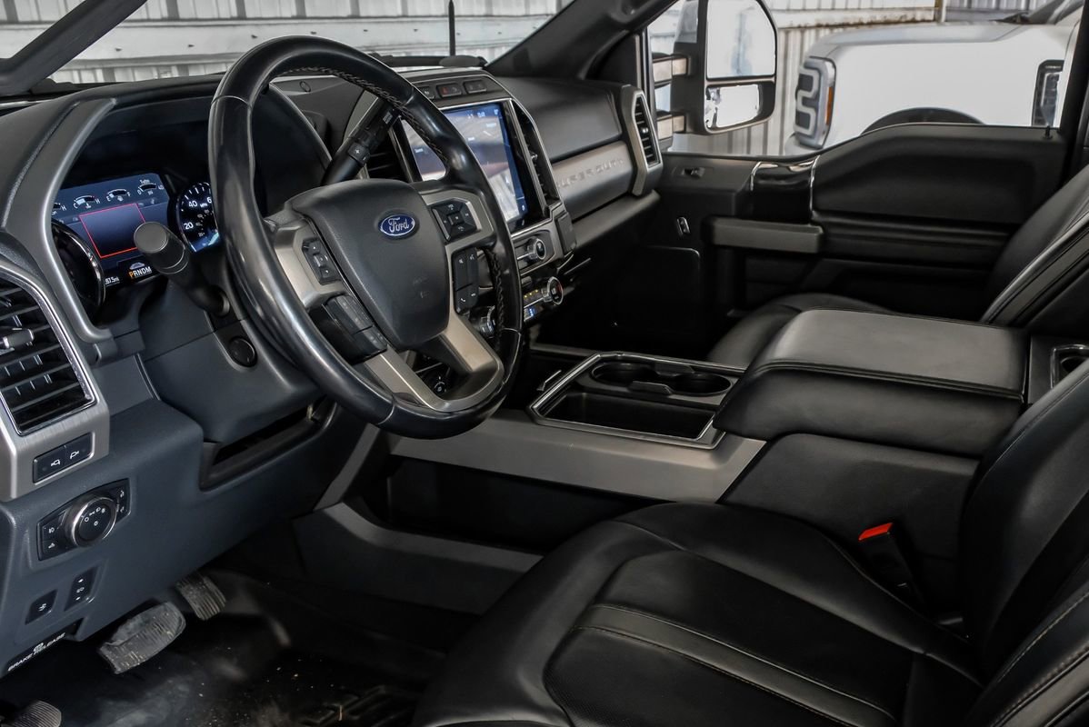 Used 2022 Ford F350 Platinum w/ FX4 Off-Road Package AWD/4WD image 14