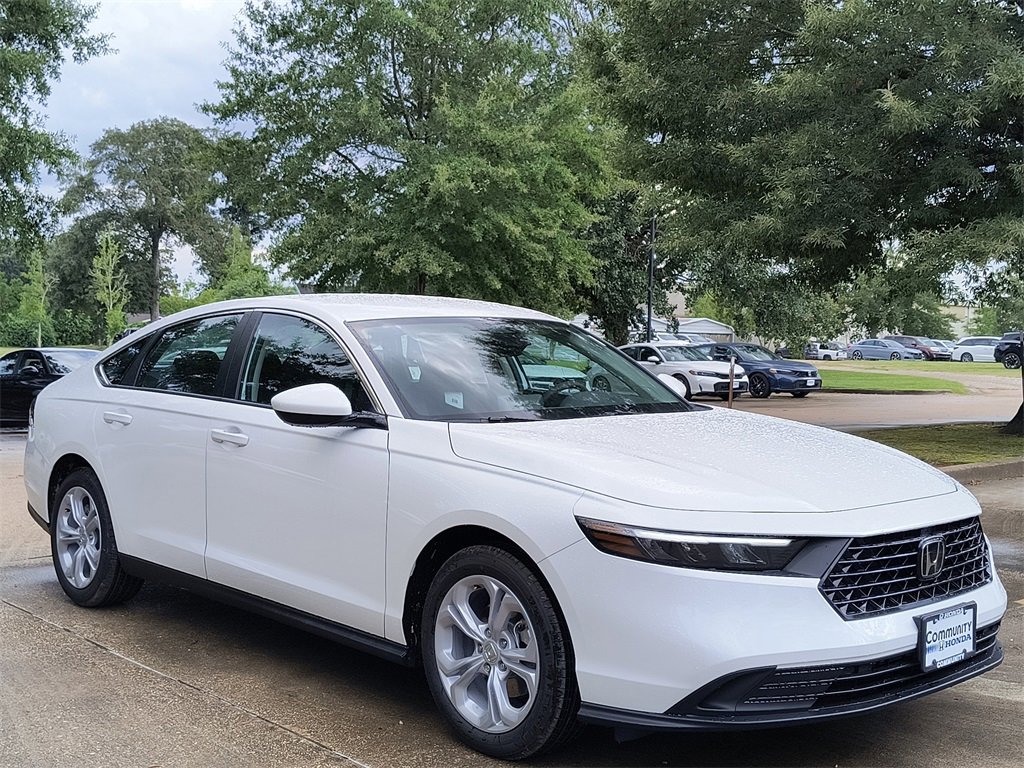 New 2025 Honda Accord LX image 5