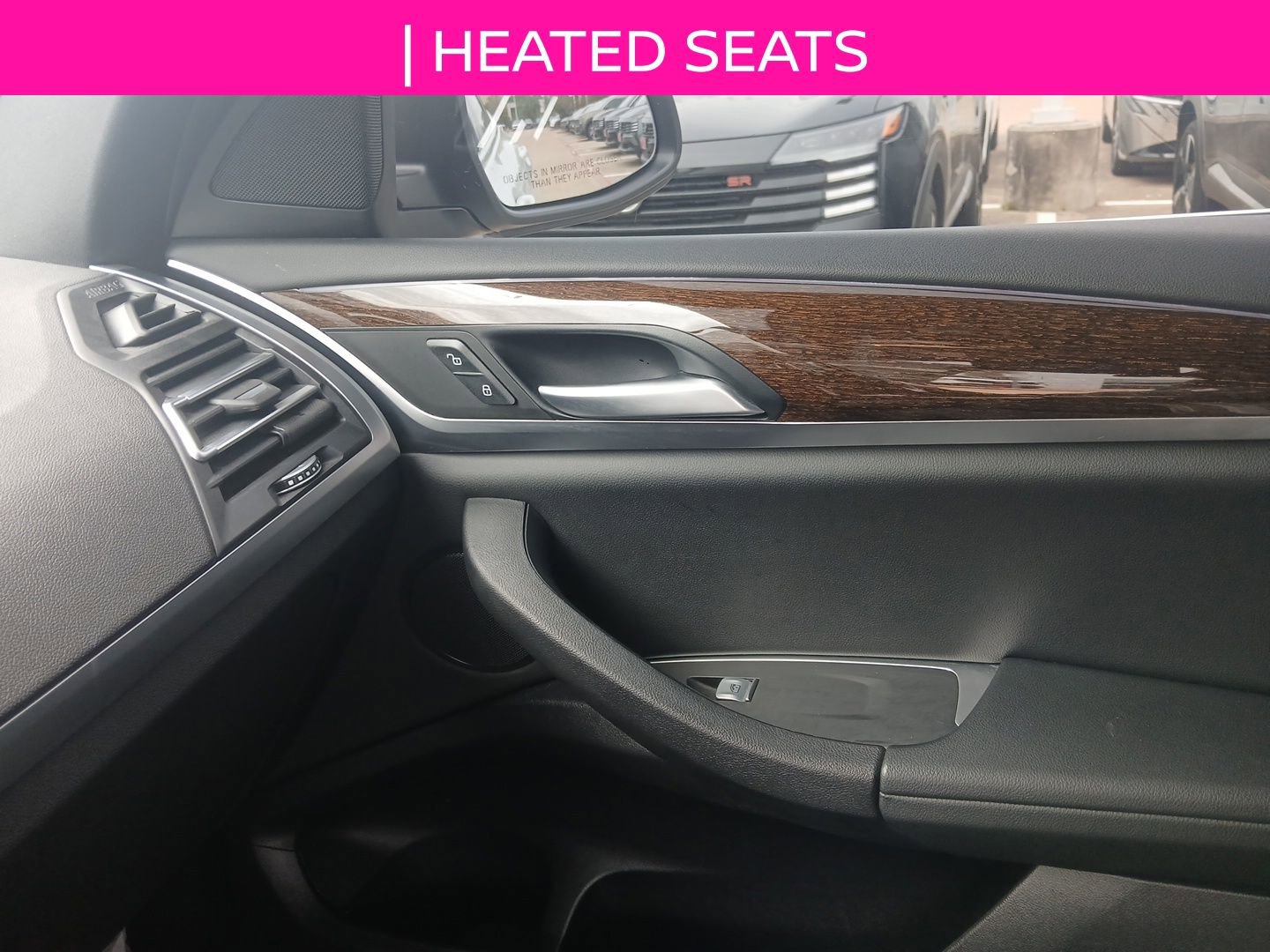 Used 2024 BMW X4 xDrive30i w/ Parking Assistance Package image 16