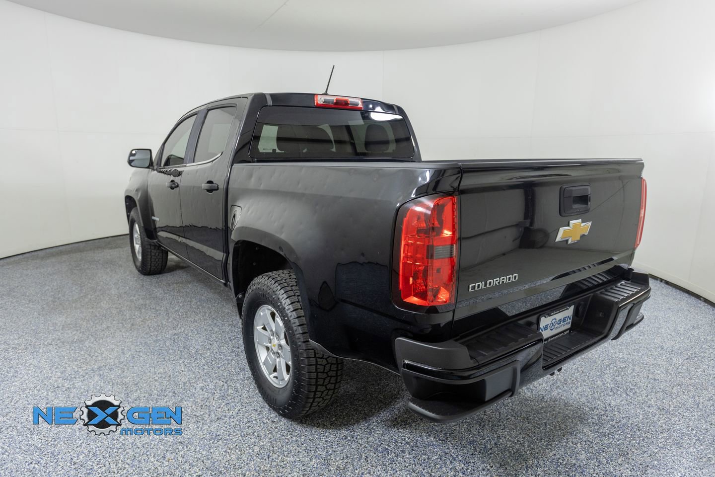 Used 2020 Chevrolet Colorado W/T w/ WT Convenience Package RWD image 5