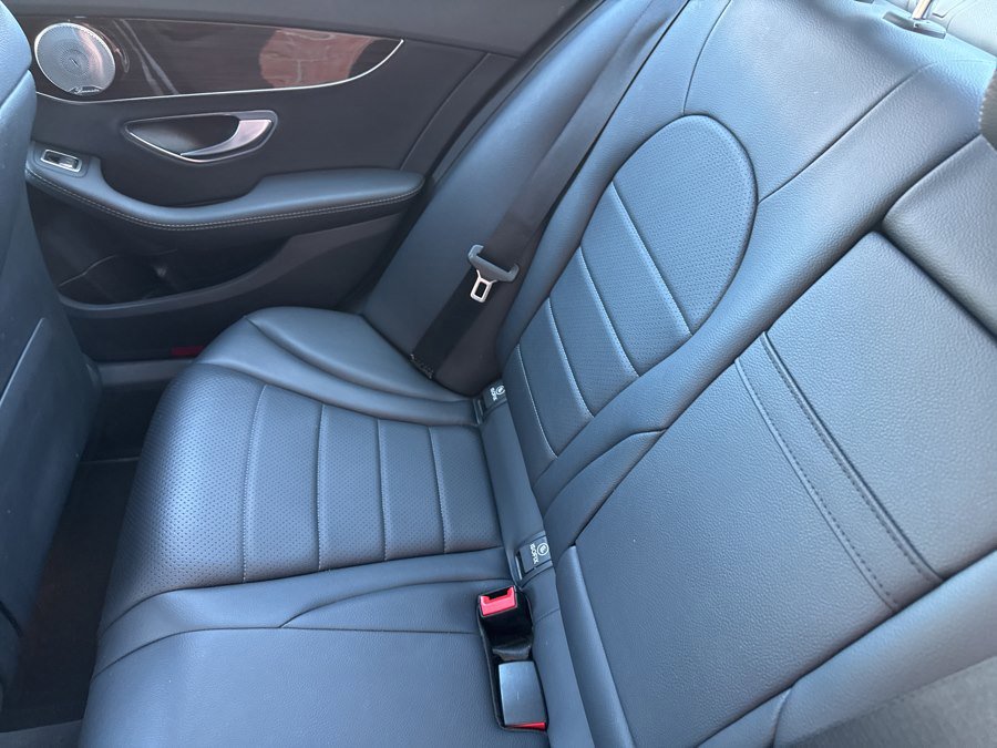 Used 2017 Mercedes-Benz C 300 4MATIC Sedan image 20