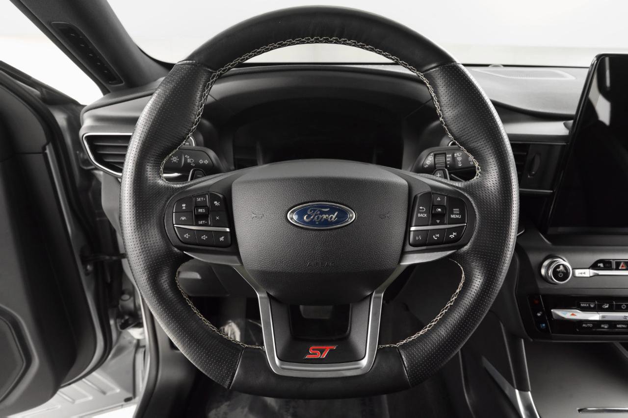 Used 2020 Ford Explorer ST w/ ST Street Pack image 15