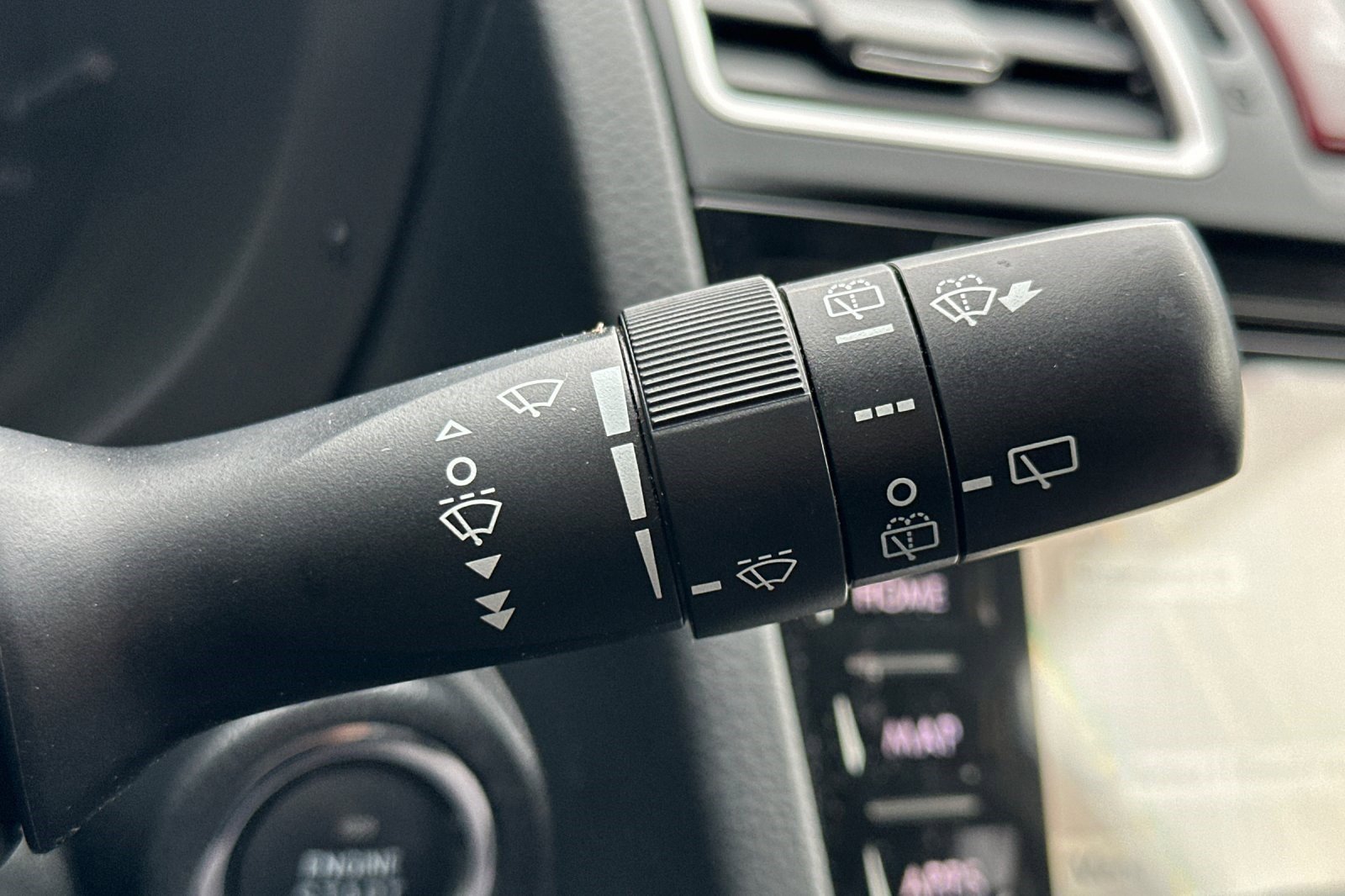 Used 2015 Subaru Crosstrek 2.0i Limited image 32