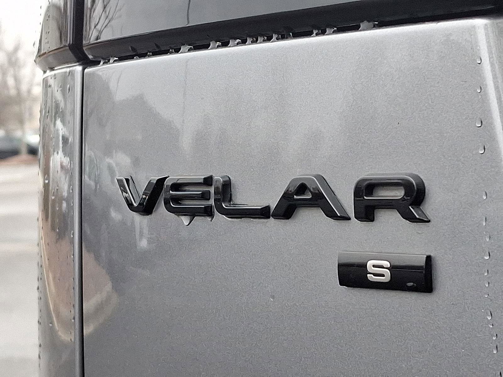 Used 2021 Land Rover Range Rover Velar R-Dynamic S image 32