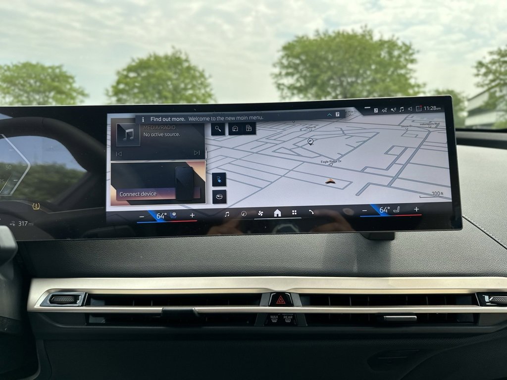 New 2026 BMW iX xDrive60 image 36