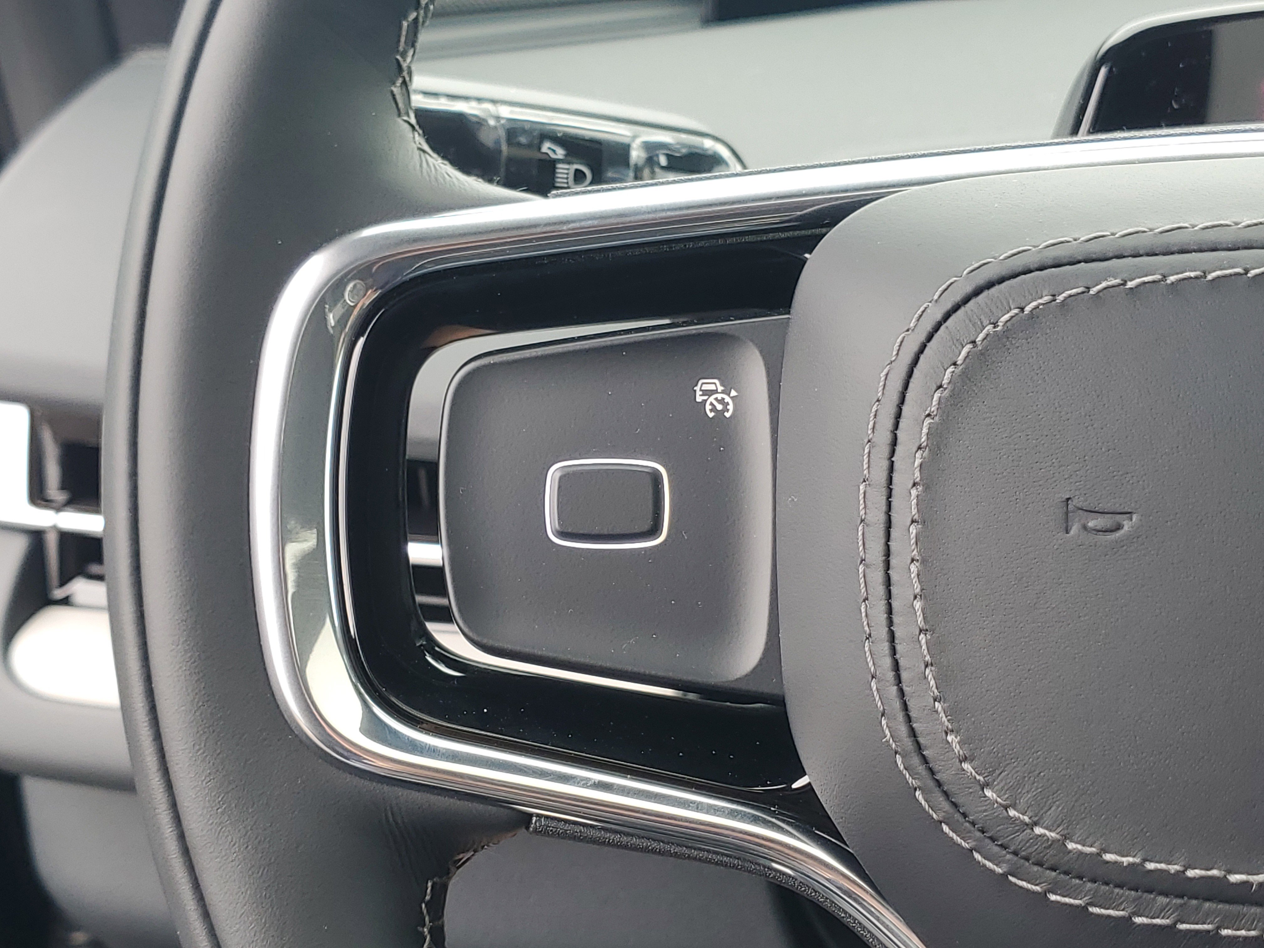 New 2026 Lincoln Navigator Reserve image 17