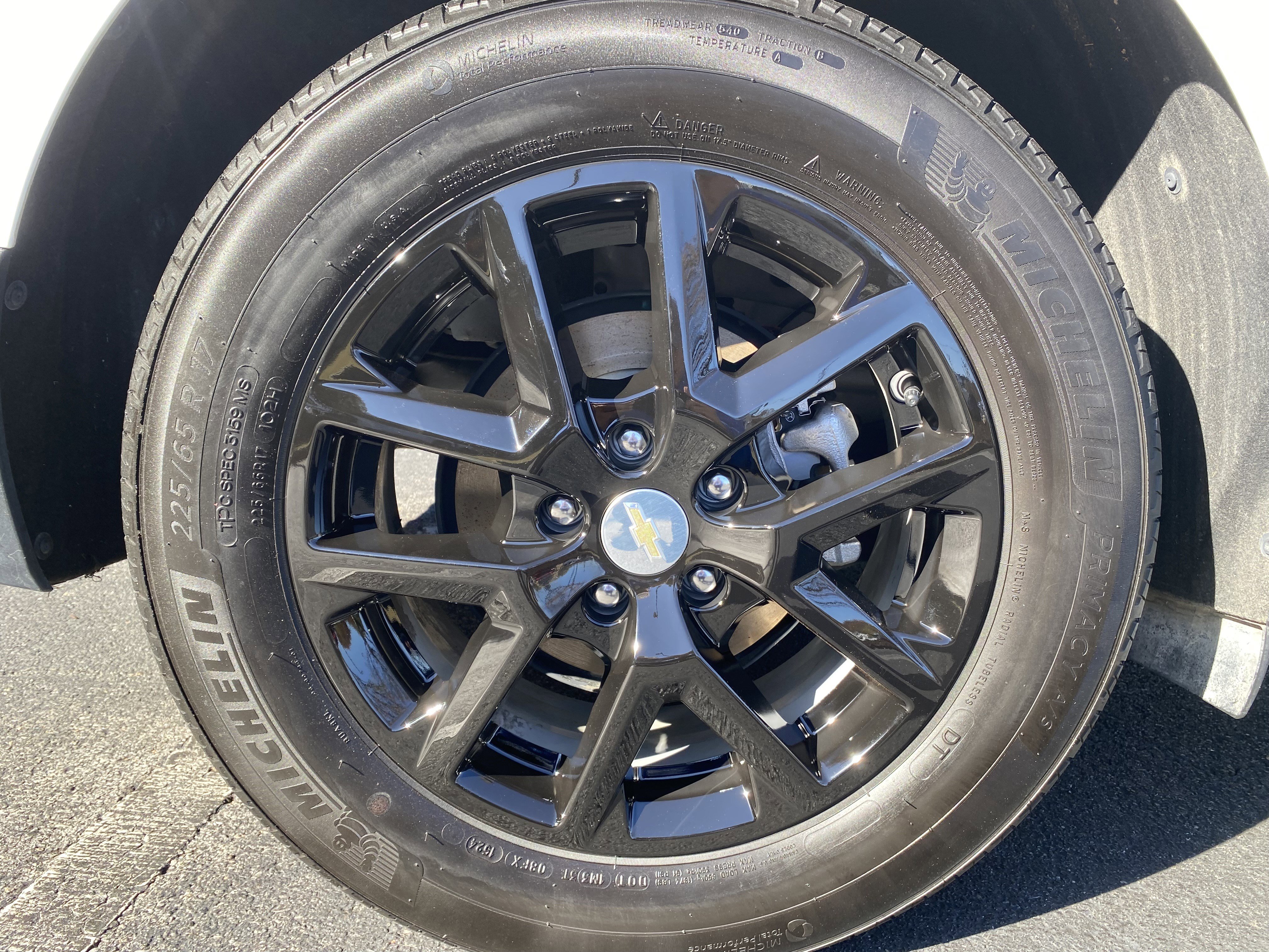 Used 2024 Chevrolet Equinox LT image 40