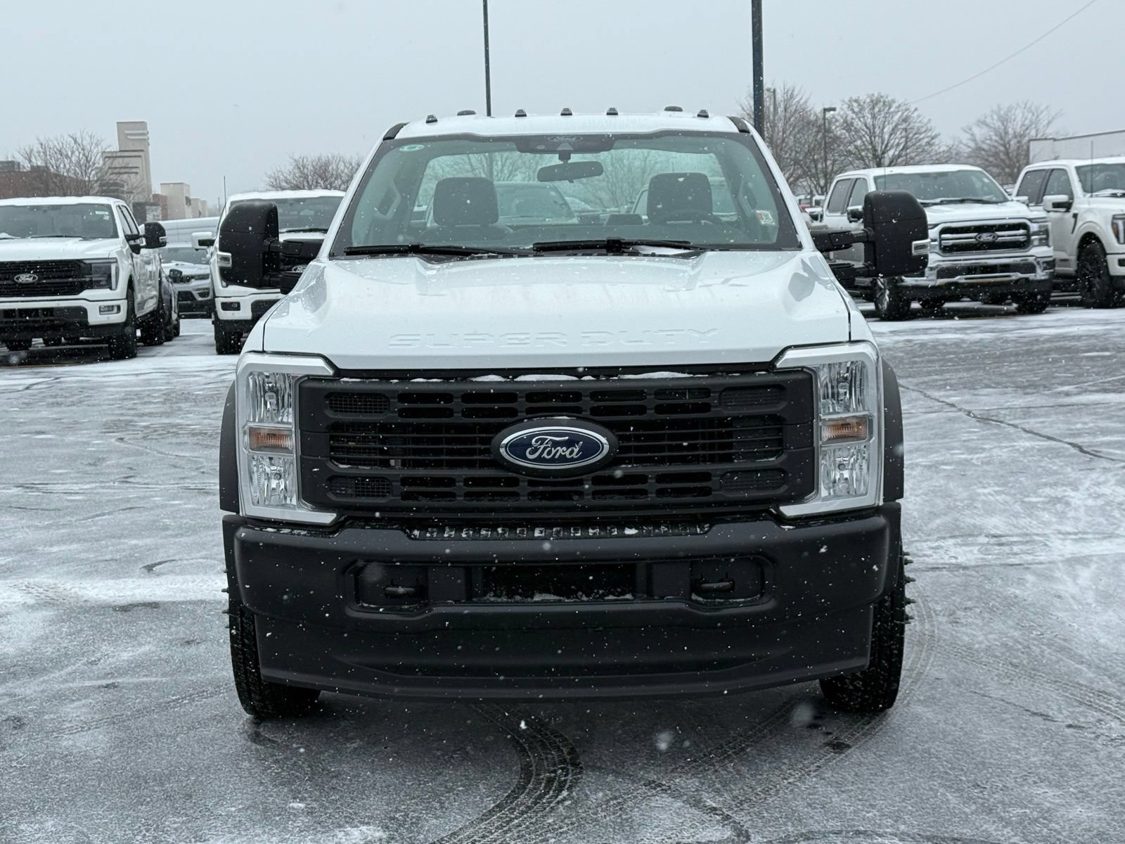 New 2026 Ford F550 2WD Regular Cab Super Duty image 10