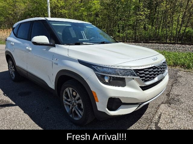 Used 2022 Kia Seltos LX AWD/4WD image 9