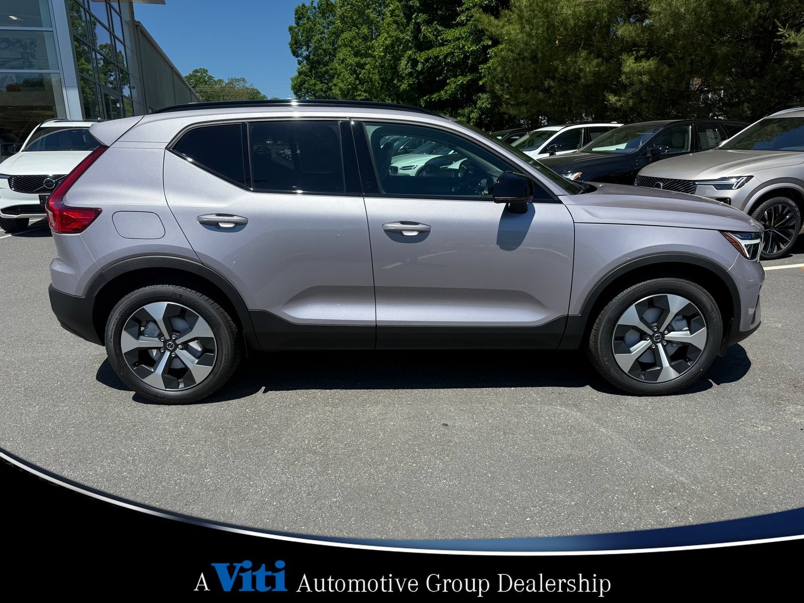 Used 2026 Volvo XC40 B5 Core w/ Protection Package Premier AWD/4WD image 9