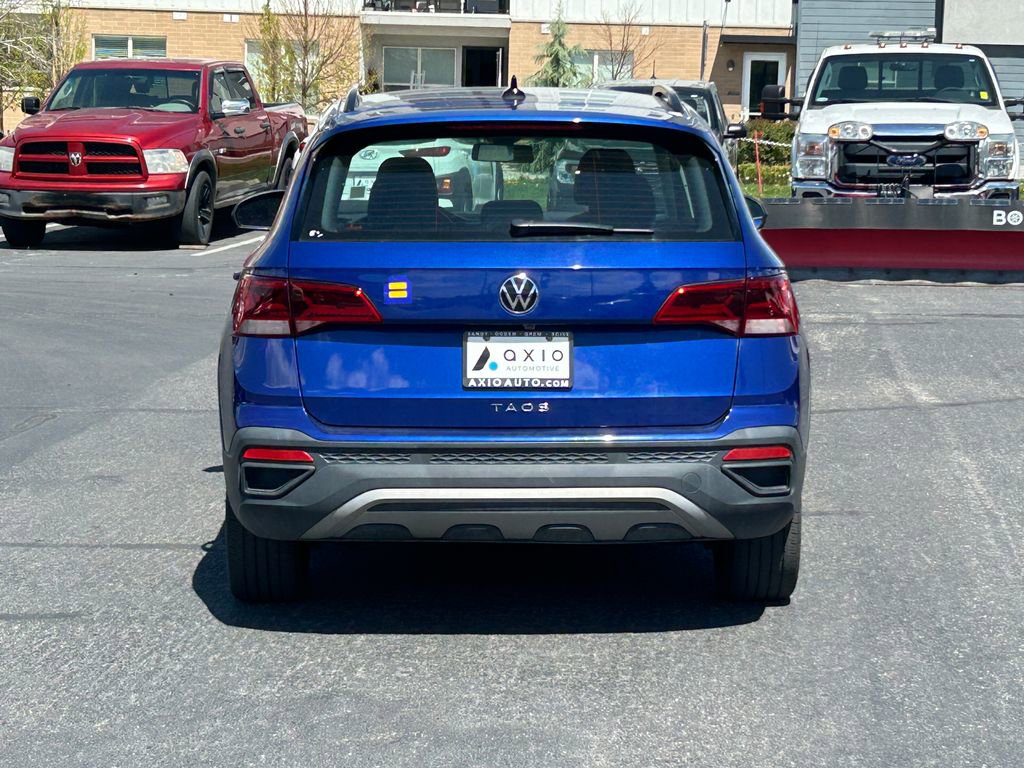 Used 2022 Volkswagen Taos S w/ IQ Drive S Package FWD image 5
