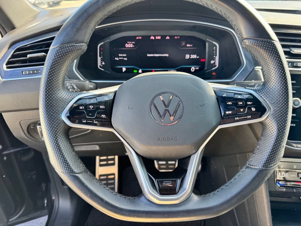 Used 2022 Volkswagen Tiguan SEL R-Line AWD/4WD image 13