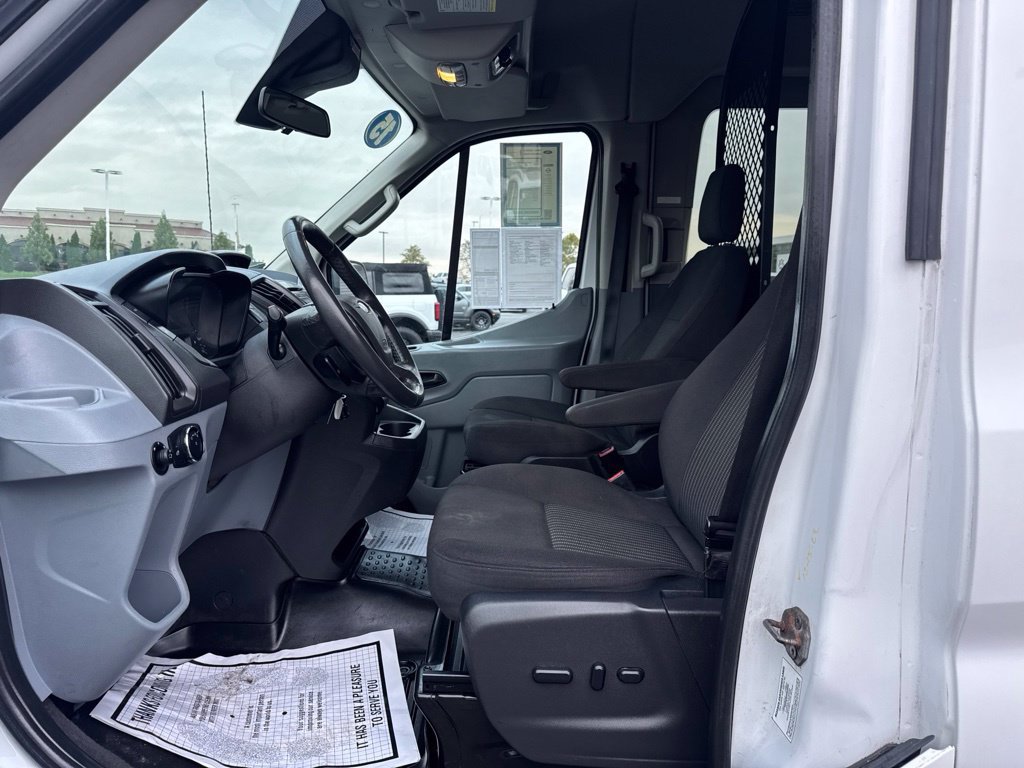 Used 2015 Ford Transit 150 130 Medium Roof Wagon RWD image 18