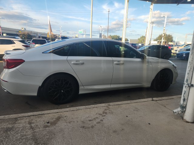 Used 2022 Honda Accord Sport image 6