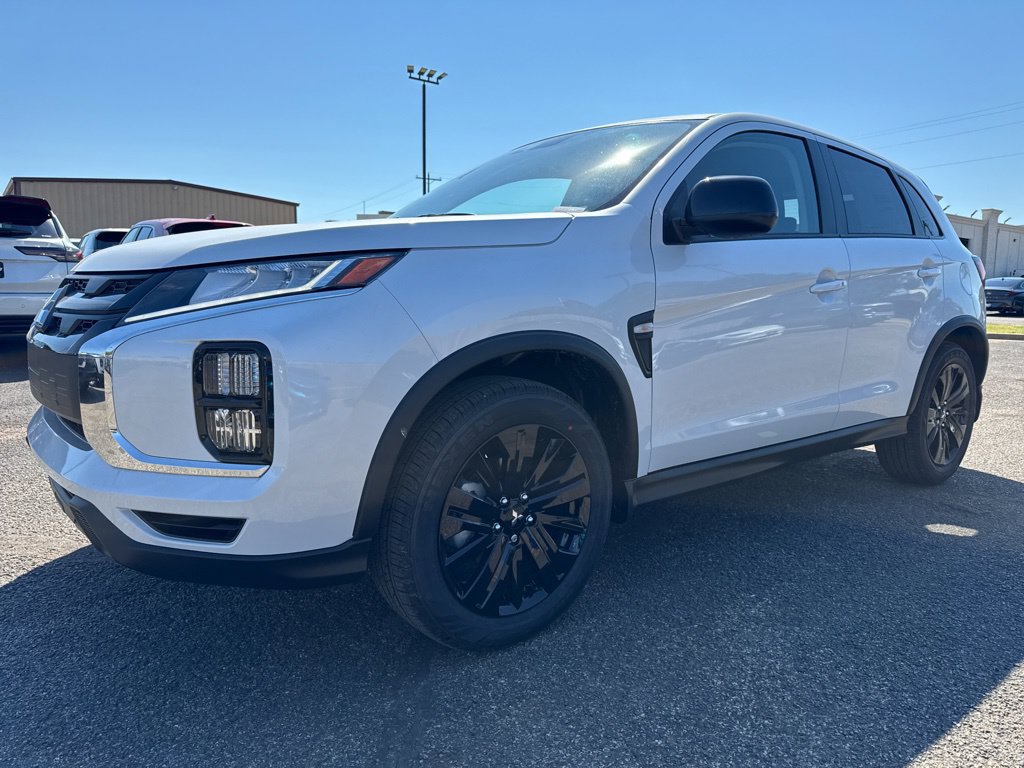 New 2027 Mitsubishi Outlander Sport LE FWD image 3