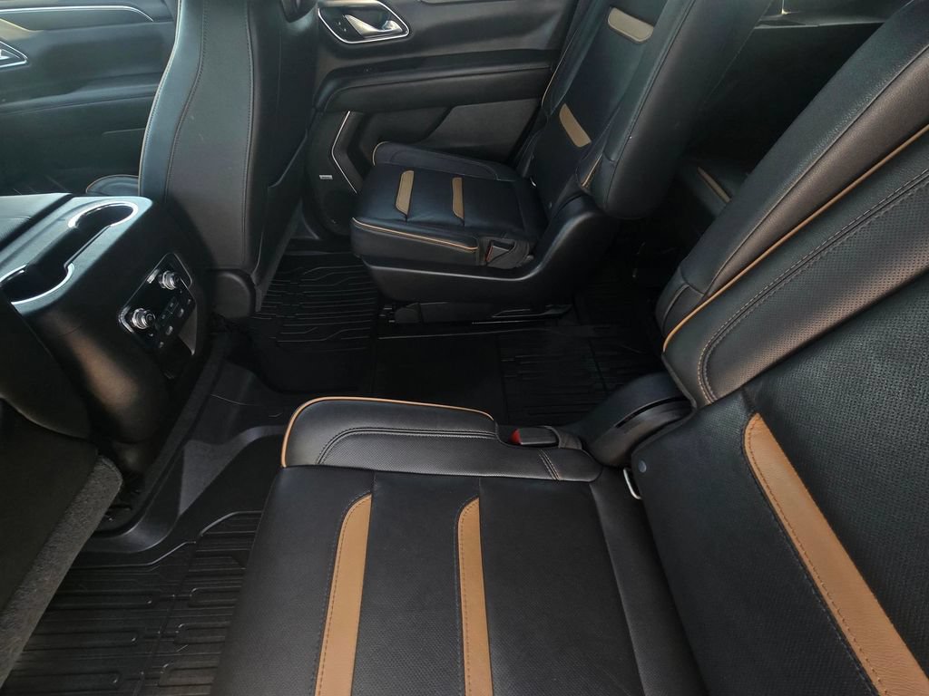 Used 2021 GMC Yukon AT4 w/ AT4 Premium Plus Package AWD/4WD image 5