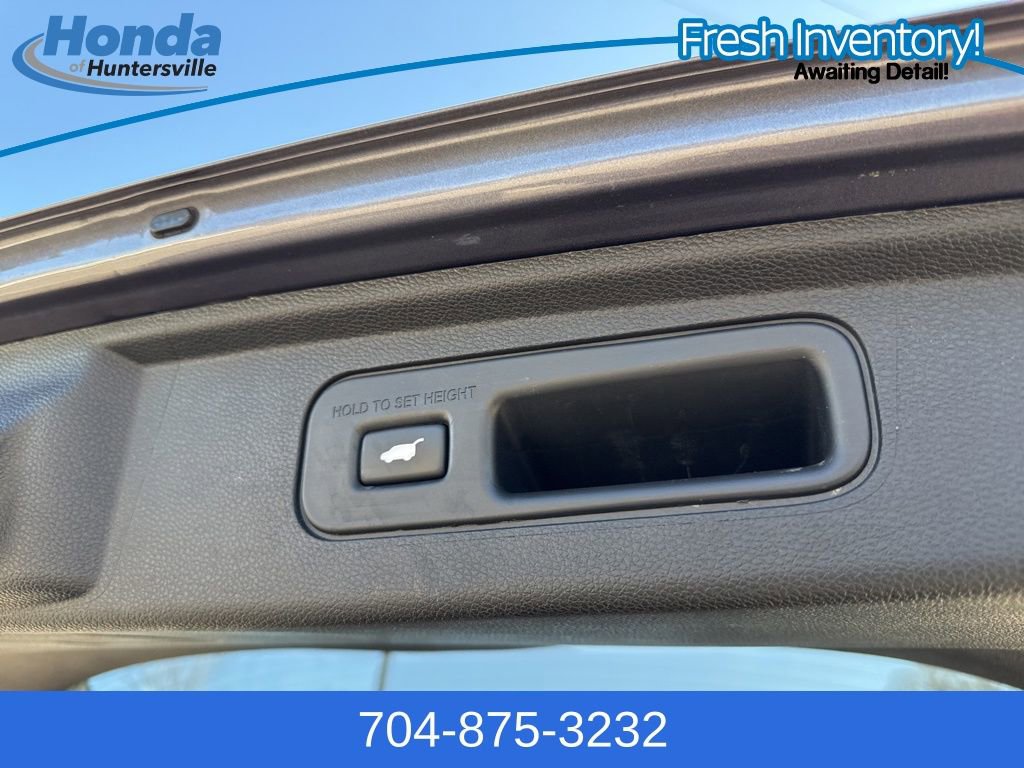 Used 2024 Honda Odyssey EX-L image 13
