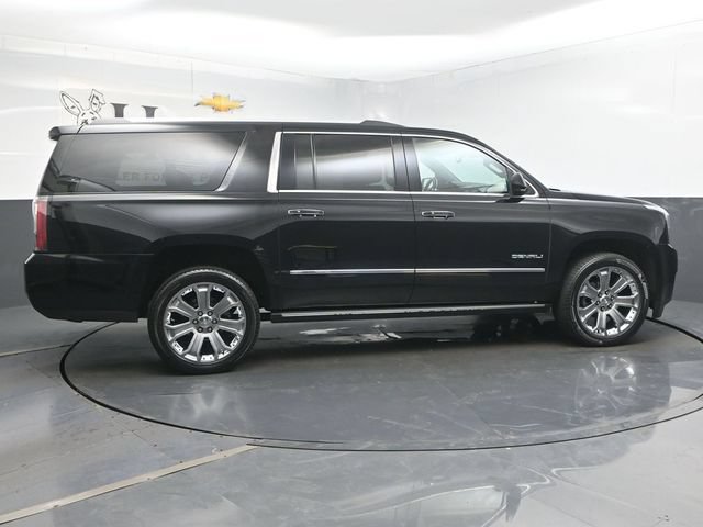 Used 2017 GMC Yukon XL Denali w/ Open Road Package AWD/4WD image 58
