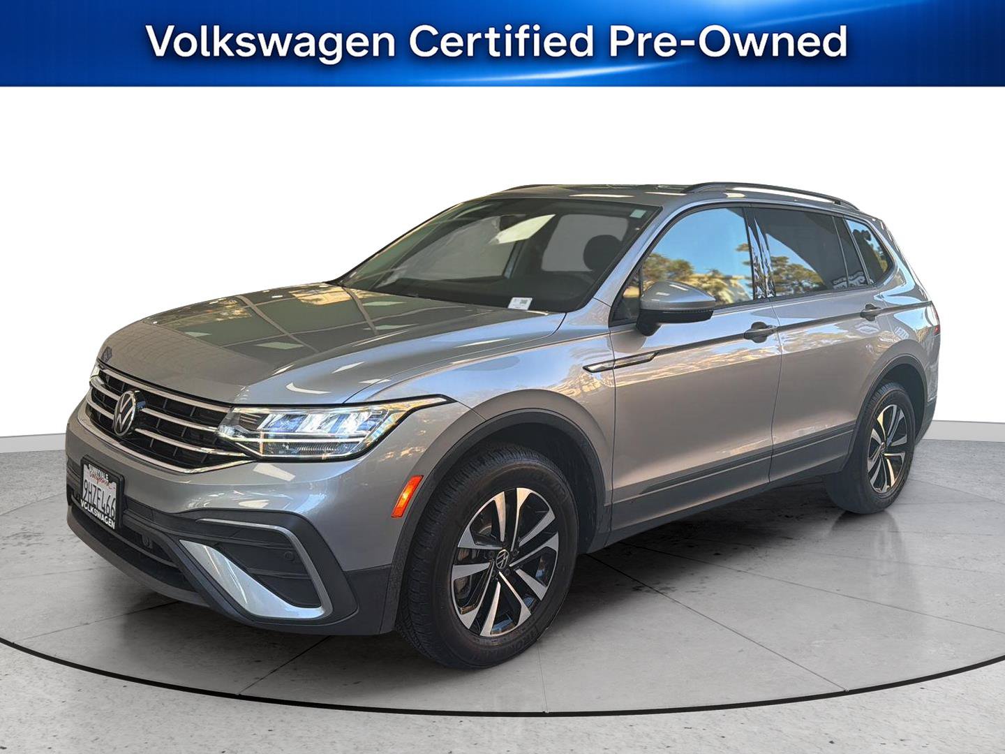 Certified 2022 Volkswagen Tiguan S AWD/4WD image 1