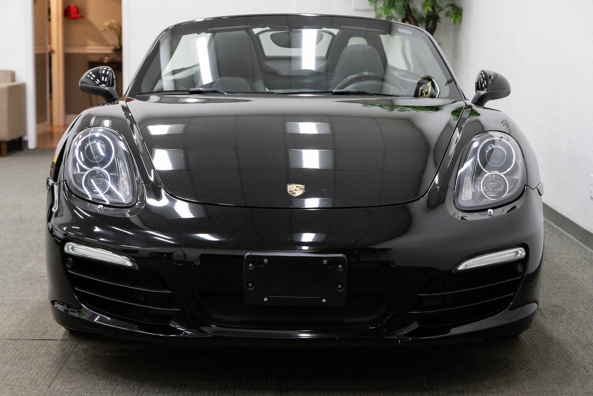 Used 2016 Porsche Boxster Black Edition image 16
