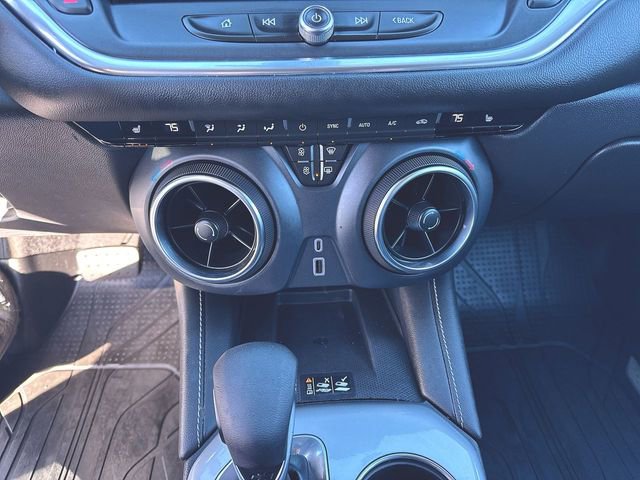 Used 2023 Chevrolet Blazer LT w/ Convenience Package image 17